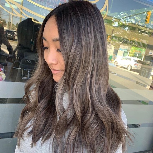 Meet your Posher, Taylor - Picture 2 of 2